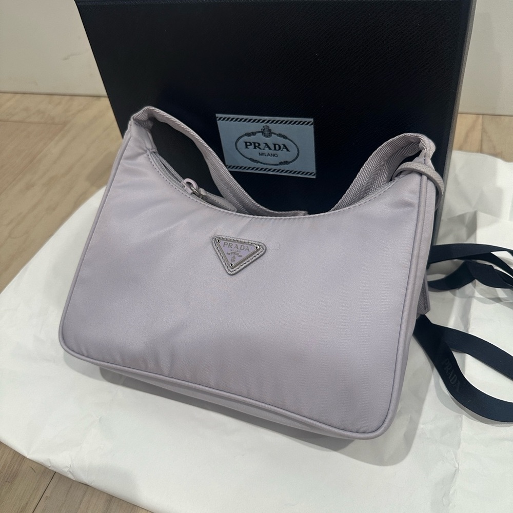 Re-Nylon Re-Edition Tessuto 2000 Mini-Bag Prada Shoulder Bag in Soft Lavender